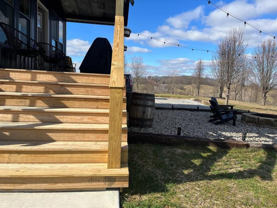 Bourbon Barrel Cottages #2 Of 5 On Kentucky Trail Lawrenceburg Exterior photo